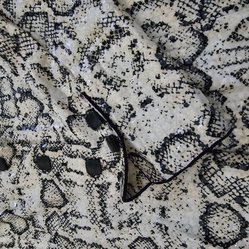Clara S. Allover Snake Print Button-Up Allover Sequin Jacket Women's Size Large - Picture 7 of 13